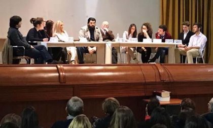 Lo chef Cannavacciuolo prof per un giorno al Liceo del Gusto di Borgomanero