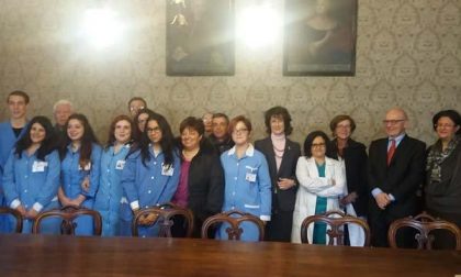 Studenti tra le corsie dell'ospedale «Sono una ventata di primavera»