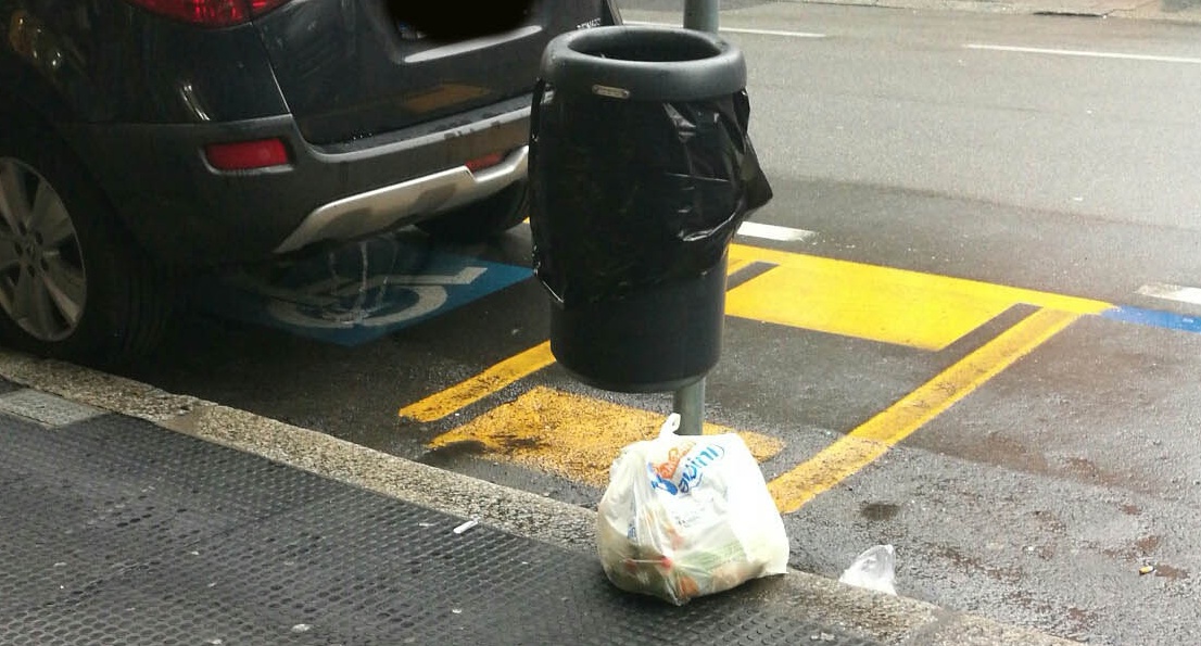 Arona: è caos differenziata