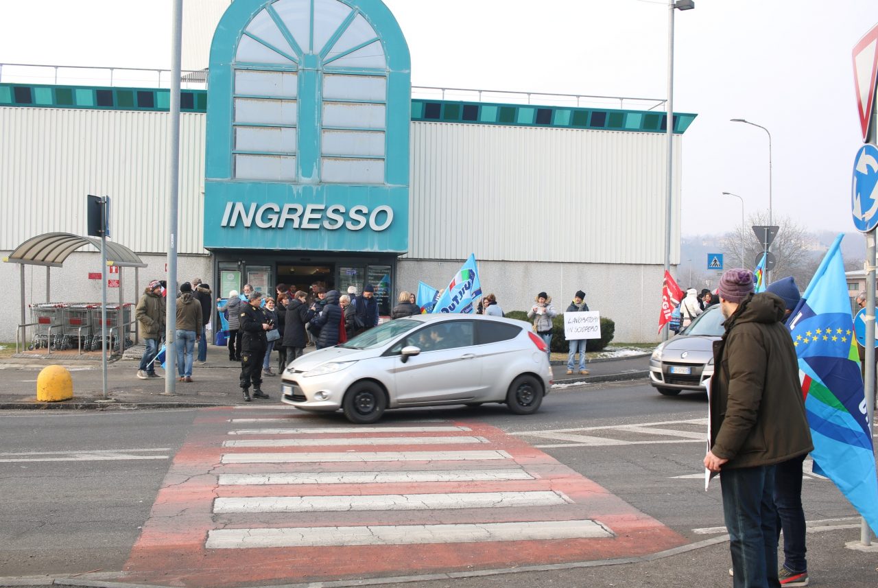 Carrefour: si allontana l’ipotesi chiusura