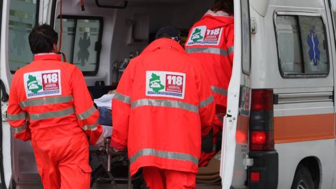 Oleggio Castello: scontro tra due veicoli