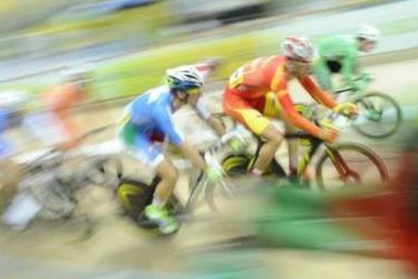 Gara ciclistica Milano-Torino: le strade chiuse a Cerano
