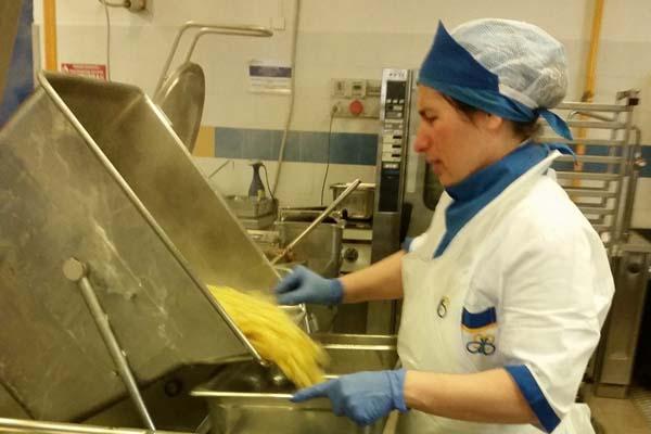 La Commissione Mensa del Comune in visita alla ditta Alessio