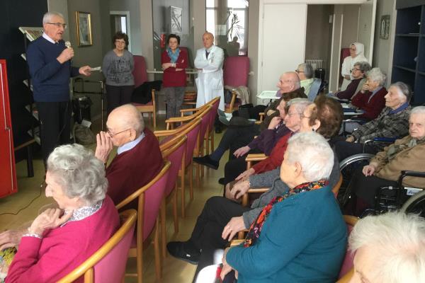 Ritorno al passato per gli ospiti della casa di riposo Curti