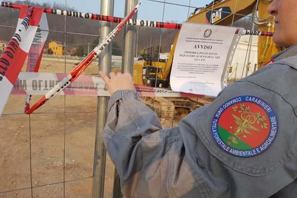 Sequestro preventivo di un cantiere edile a Grignasco