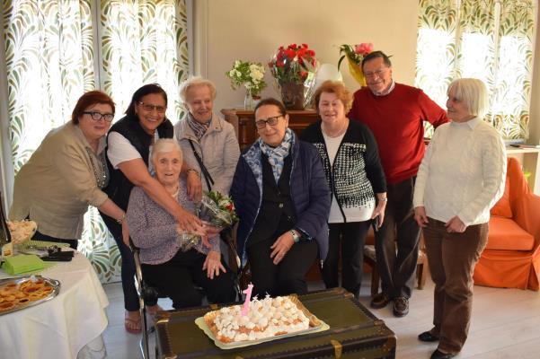 100 candeline per Modesta Gattoni