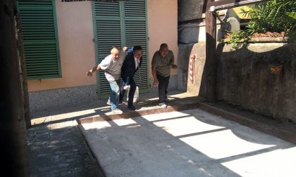 Arona: nuovo campo bocce al centro incontro