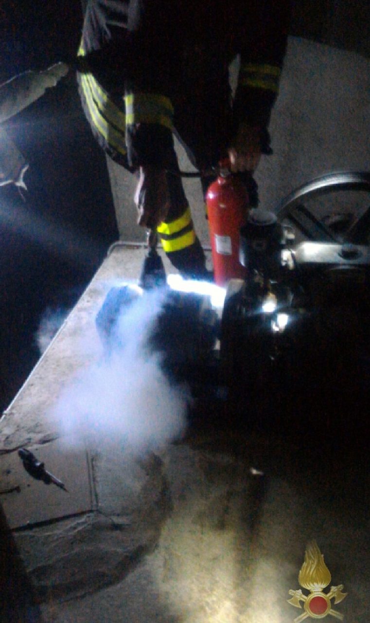 Bolzano: incendio in cabina ascensore