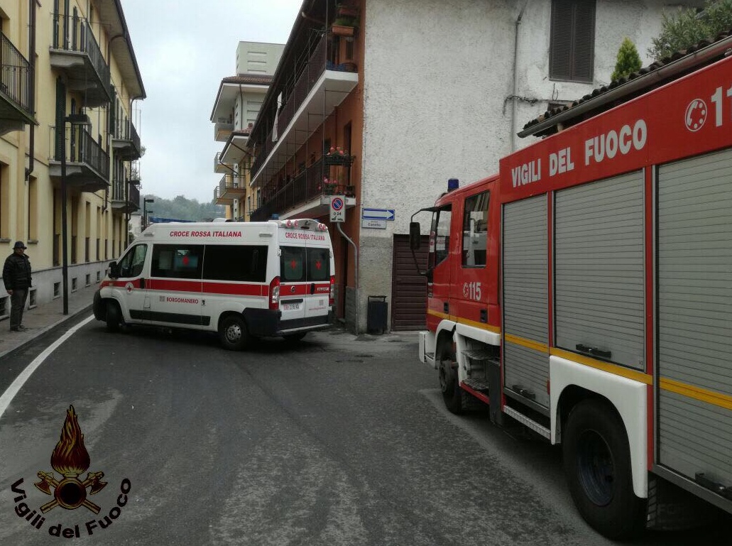 Borgomanero: pompieri intervengono per una persona disabile