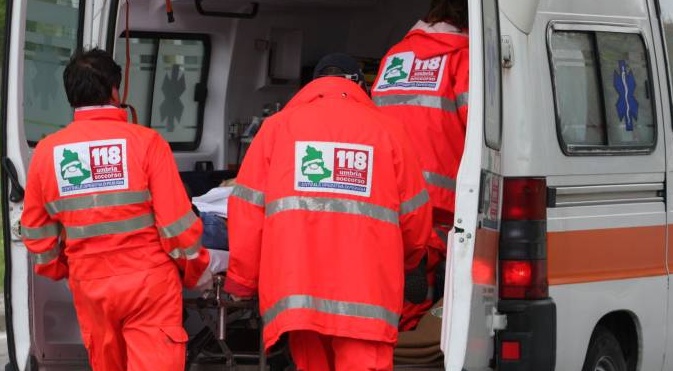 Borgomanero: un’auto investe un ciclista