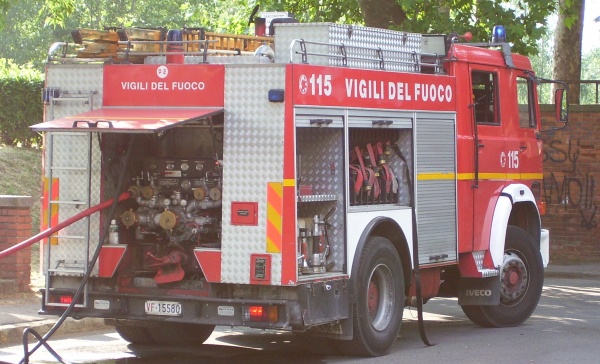 Camion in fiamme tra Novara Est e Novara Ovest