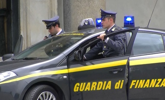 Contrabbando internazionale tra novarese e Vco, al via il processo