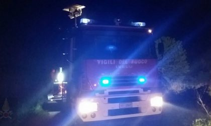 Varallo Pombia: cabina elettrica prende fuoco, arrivano i pompieri