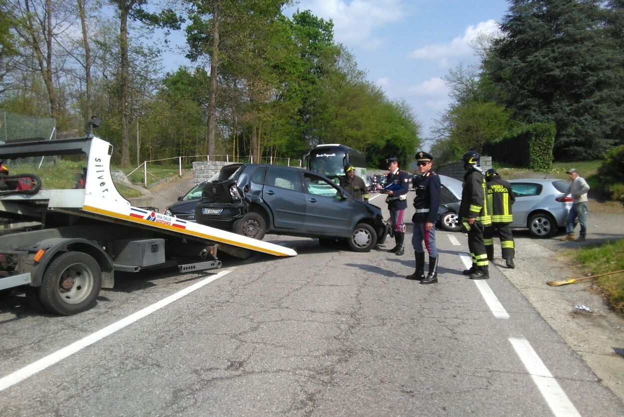Varallo Pombia: incidente  sulla Statale 336