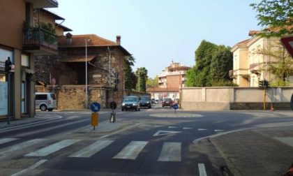 Conclusi i lavori alla rotatoria tra viale Don Minzoni e via Fratelli Maioni