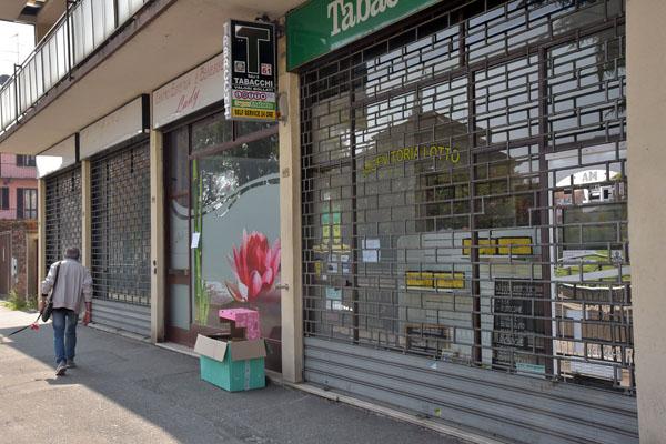 Furto in una tabaccheria di Novara