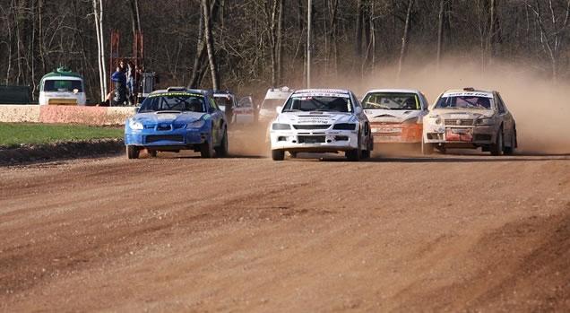 Rallycross, a Pasquetta a Maggiora il via al Campionato Italiano