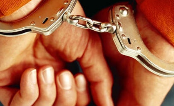 Ai domiciliari non sopporta i coinquilini: ‘Mandatemi in carcere’