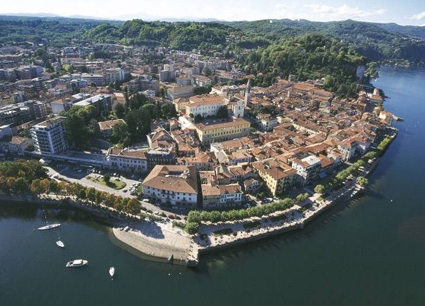 Arona: si potrà modificare la destinazione urbanistica dei propri terreni