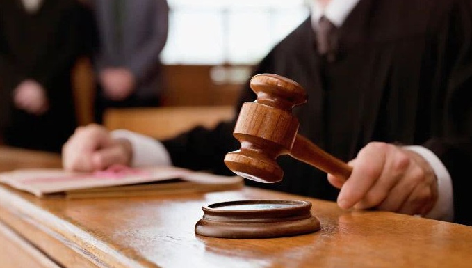 Borgomanero suocera accusa nuora “Mi maltratta”