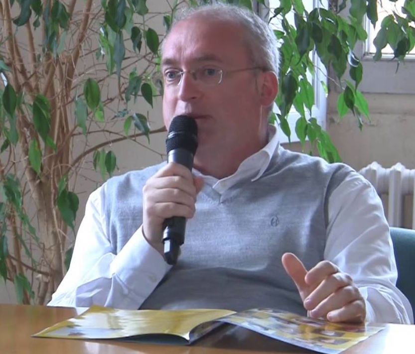 Invorio, il sindaco: “Compaesani attenzione alle truffe”