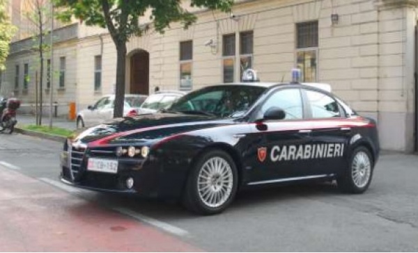 Lotta fra la vita e la morte dopo l’accoltellamento