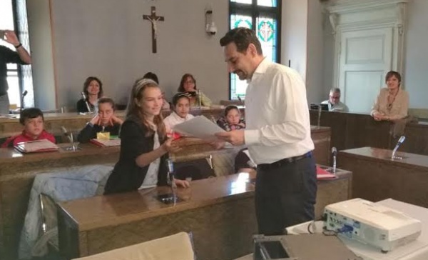 Più giochi nei parchi e meno sprechi