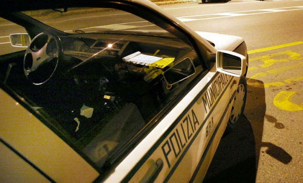 Scippa un’anziana: bloccato in stazione