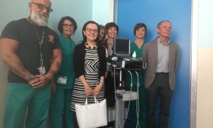 Donato un ecografo portatile al Dea dell'ospedale di Borgomanero