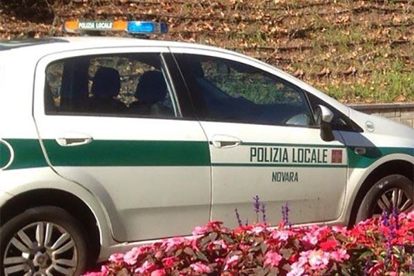 Donna scippata a Trecate: scippatore preso dalla Polizia locale