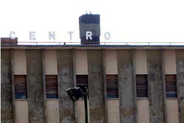 Il Centro Sociale sta morendo