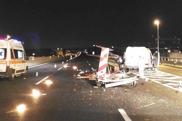Incidente tra due furgoni martedì in tarda sera in A4