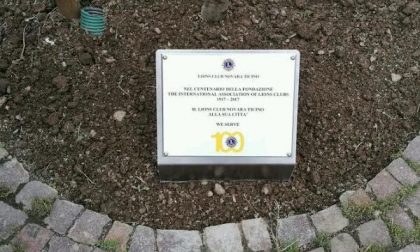 Nuove piante in piazza della Chiesa alla Bicocca grazie al Lions Club Novara Ticino