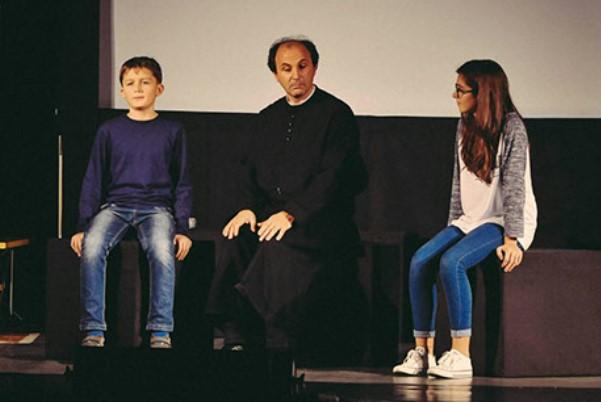 “Papa Francesco tutto un altro mondo!” in scena al Teatro Nuovo