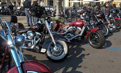 Piazza Martiri gremita da Harley domenica mattina per il motoraduno Nrb