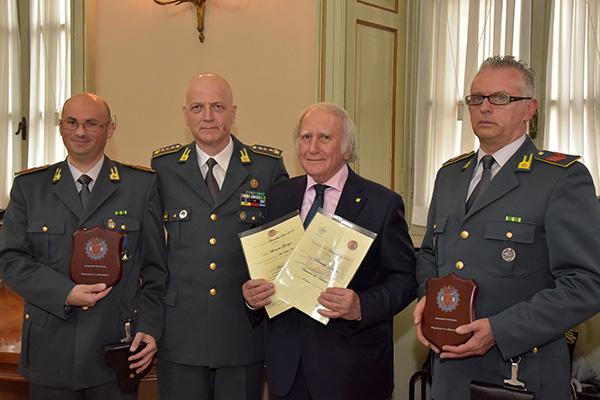 Premiati finanzieri per impegni su sicurezza stradale e soluzioni per mobilità