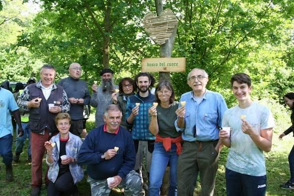 Una quercia come dedica d’amore