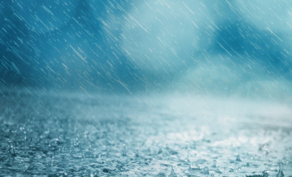 Forti temporali fino a domani: rischio allagamenti