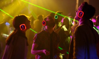 Silent disco: il party in arrivo sul lago