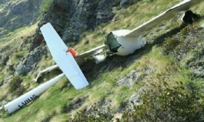 Due alianti si scontrano in volo e si schiantano al suolo