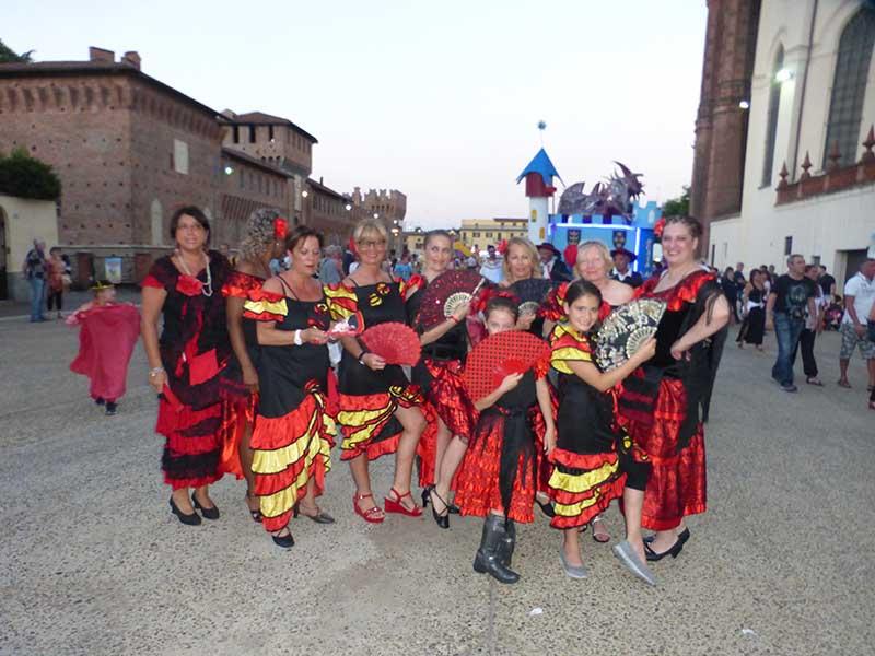 Carnevale d’estate, esperimento riuscito a Galliate (FOTOGALLERY)