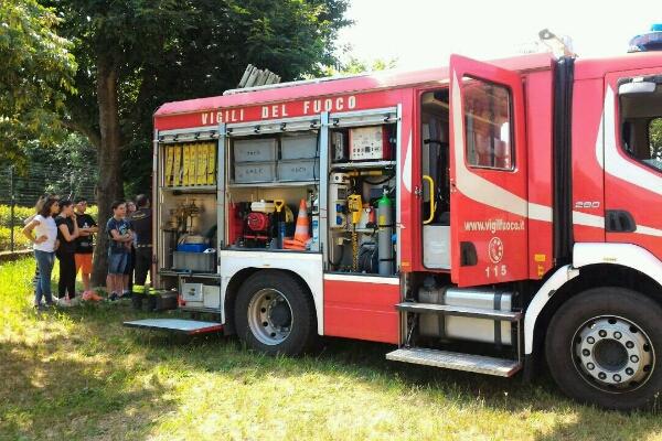 Esercitazione con Vigili del fuoco e protezione civile alla media di Vespolate