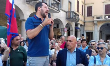 Salvini a Borgomanero: "Lavoro e casa per primi agli italiani"