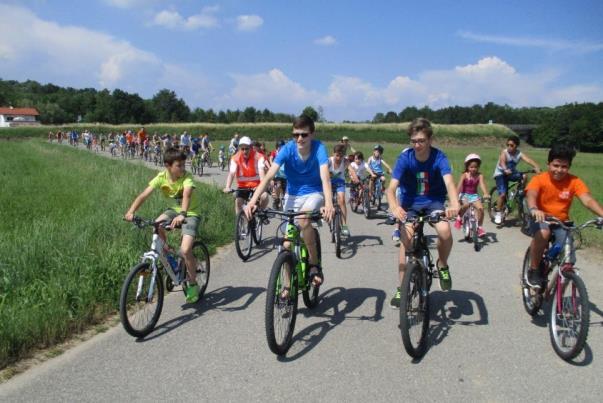 Tutti in bici a Cressa (FOTOGALLERY)