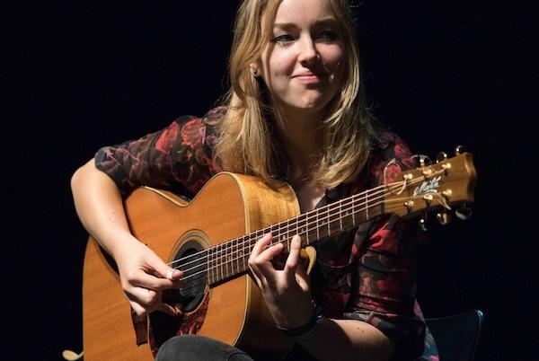 Un Paese a sei corde, tre concerti al femminile