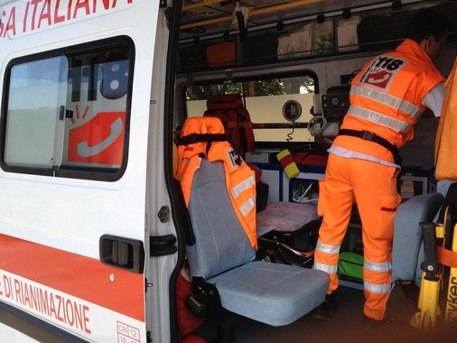 Giovane muore annegato nel Ticino a Galliate