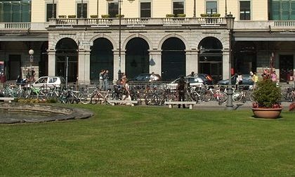 Controllo questura a Novara 200 persone e 20 auto
