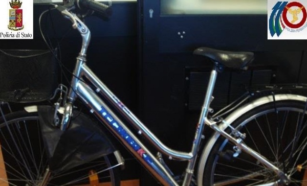 Sul treno Vercelli-Novara con 4 biciclette rubate