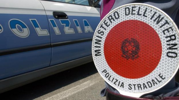 Trecate, trovata con patente falsa: multa di 5.000 euro