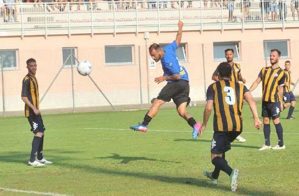 Novara Calcio: dieci squilli per iniziare